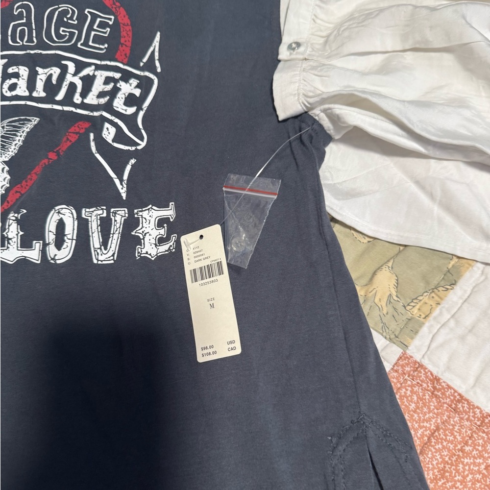 Vintage Market Love Graphic Tee